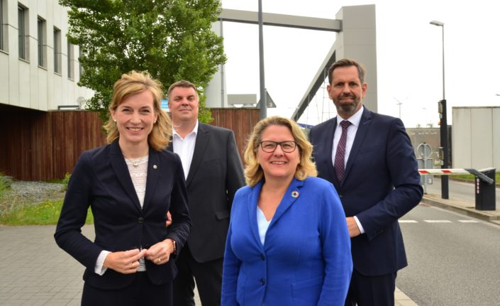 Bundesumweltministerin besucht Wirtschaftsinitiative „Runder Tisch Wasserstoff“